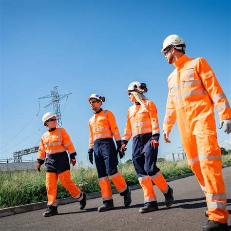 Construction Development Programme | National Grid Careers
