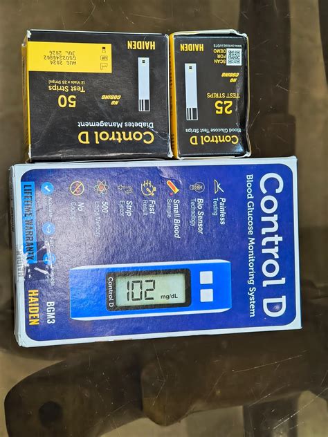 Control D Blue Glucose Blood Sugar testing Machine with 100 Strips ...
