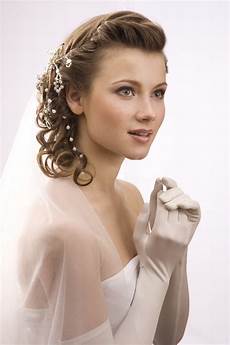Vintage Wedding Hairstyle by Vintage Wedding Hairstyles To Inspire Your Wedding Vintage Wedding Hairstyle