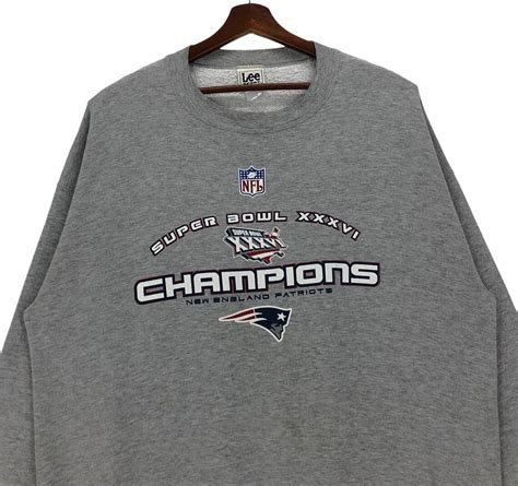 Vintage New England Patriots Sweatshirt Spellout Super Bowl Champions ...