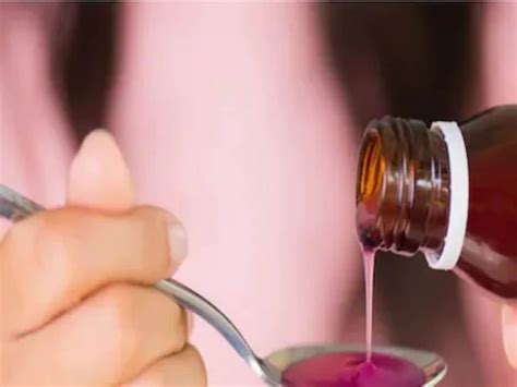 कोडीन वाले कफ सिरप पर लगेगी पाबंदी? नशे में हो रहा इस्तेमाल, सांसदों की ...