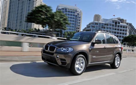 2013 BMW X5 xDrive35i review notes: Among the most athletic luxury SUVs available
