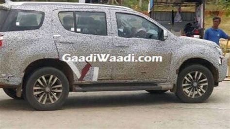 Isuzu MU-X facelift spied testing in India, launch likely in early 2019 ...