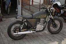 Honda Xbr 500 Cafe Racer Build by Honda Xbr500 Cafe Racer By Unikat Honda Xbr 500 Cafe Racer Build