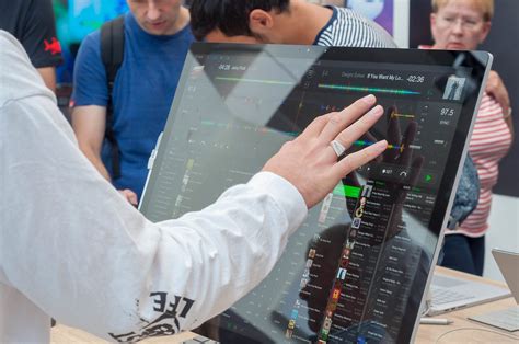 Future Computer Technology 2050 的图像结果