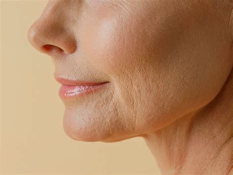 Crepey Skin Treatment Options: What Really Works | Hubmed