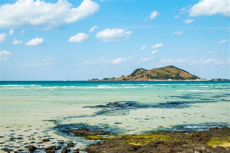 Jeju Island in Korea Looks Like a Mystical Tropical Island