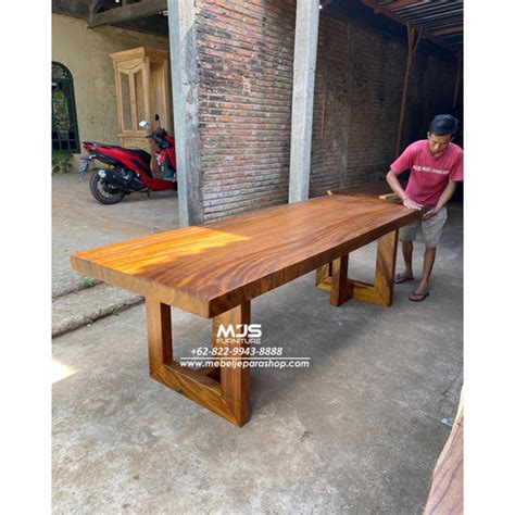 Jual Meja Makan Kayu Trembesi Panjang Tepi Rata - Kab. Jepara - MJS ...