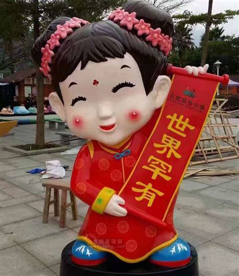 江门古兜温泉玻璃钢金童玉女雕塑喜迎新春 - 方圳玻璃钢