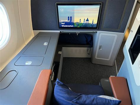 Lufthansa A350 Business Class 的图像结果