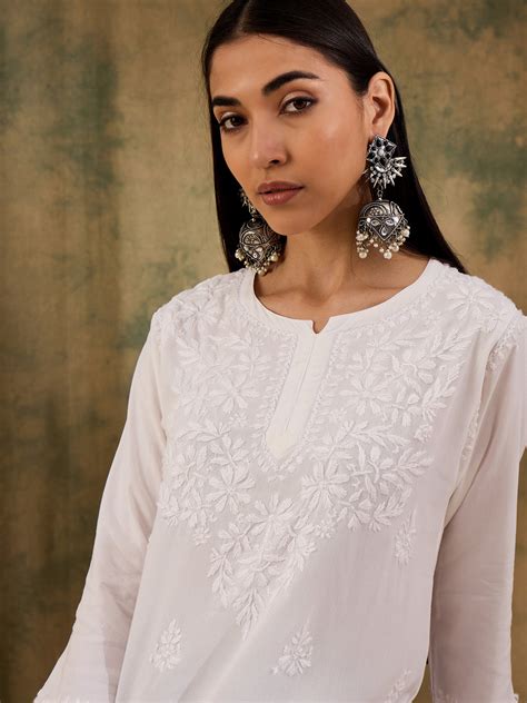 Iqra White Chikankari Short Kurta – Shopnamastay