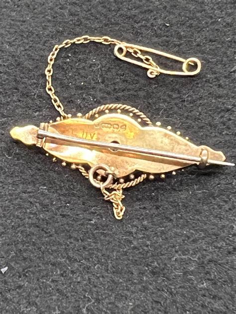 Victorian 15ct gold diamond and seed pearl bar brooch - RUSTIC RETRO