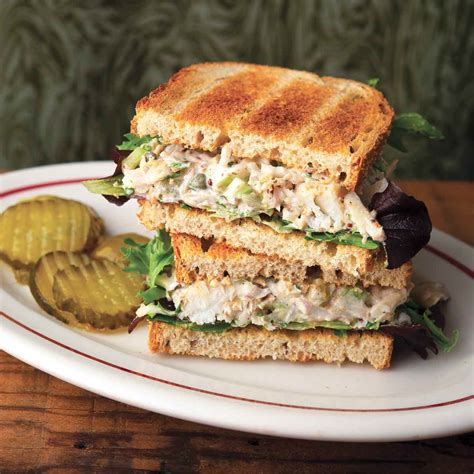 Tuna Sandwich Calories at Amanda Moretz blog