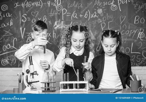 Biology Lab Experiments 的图像结果