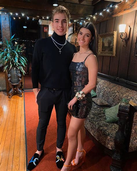 FULL VIDEO: Charli D’Amelio Nude TikTok Star Leaked! - OnlyFans Leaked Nudes