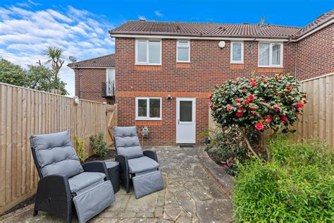 Lanyon Close - Open House Horsham