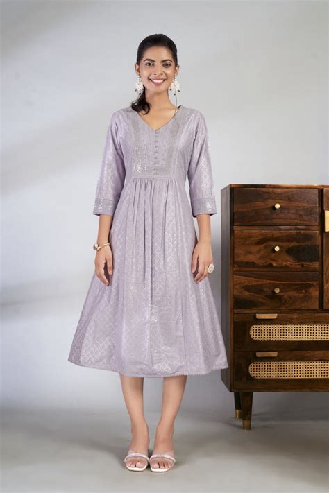 Kurtis Collection - Stylish Ethnic Tops for Women | Laxmipati ...