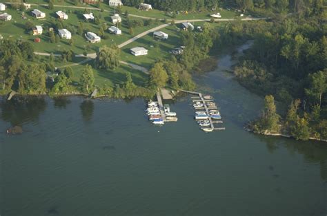 Cranberry Lake Campgrounds in Seeley's Bay, ON, Canada - Marina Reviews ...