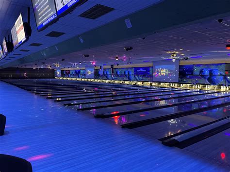 Cosmic Bowling | Glow Bowling | Plano Super Bowl | Plano, TX