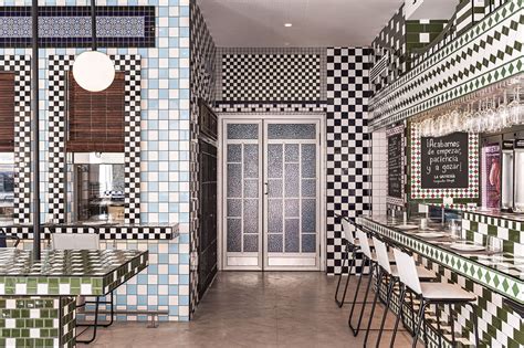 Restaurant Floor Tile Design | Floor Roma