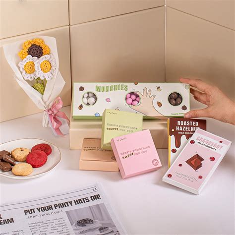 Gift Hampers For Boyfriend - Surprise Gifts For BF | Confetti Gifts