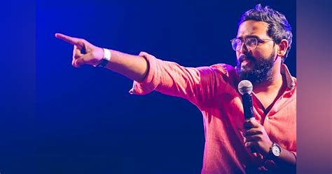 Kautuk Srivastava: Anatomy Of Awkward, Trial Show | LBB