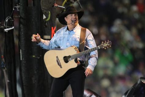 Garth Brooks on TV: How to watch his Notre Dame concert