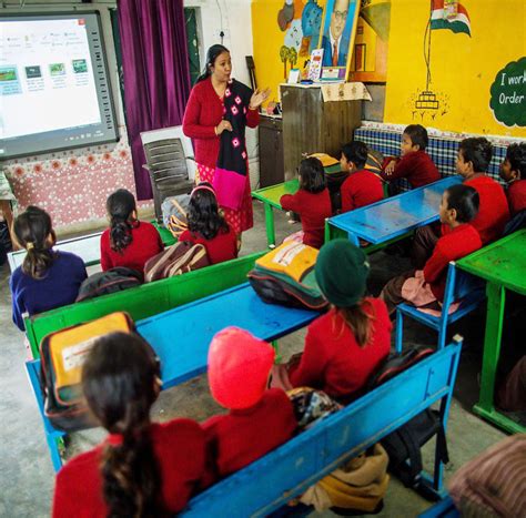 Smart Classrooms | Department of Basic Education