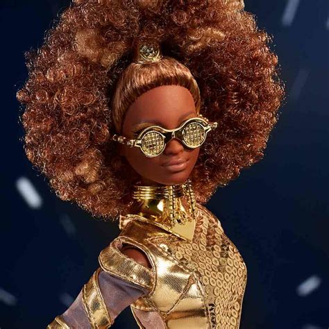 Star Wars C-3PO x Barbie Doll – Mattel Creations