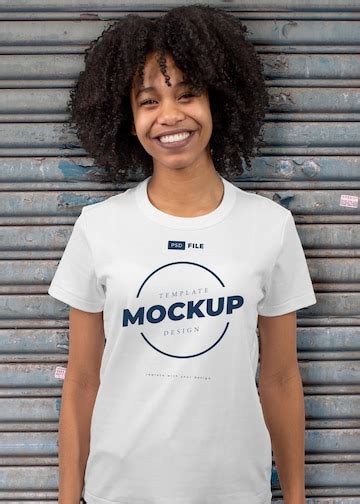 Template female mockup short sleeve shirt | Premium PSD