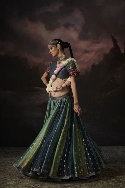 Buy - Firdaus inaya skirt | Elan Store