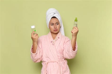What to Avoid in Shampoo for Curly Hair?
