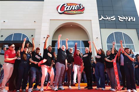 Raising Cane’s Makes it’s Qatar DebutAward-winning chain opens first ...