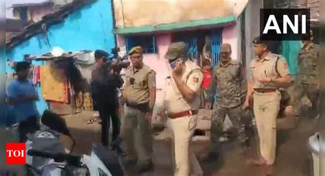 4 injured in bomb blast in West Bengal's North 24 Parganas district ...