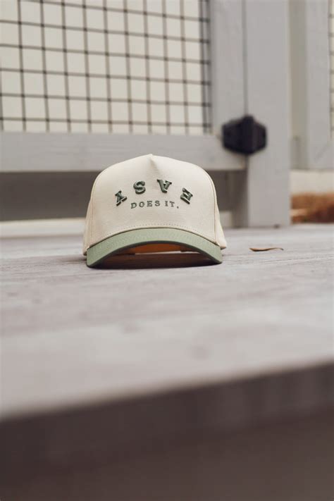Easy Does It Hat — Sea Green / Off-White – Pine Company Wearables