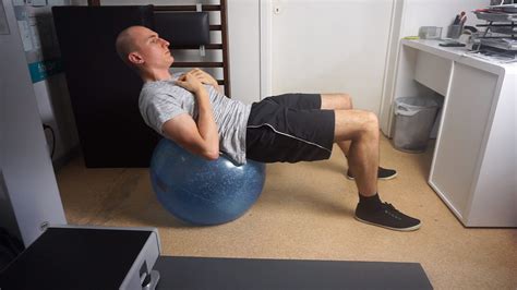 Exercise Ball Crunches: How To, Benefits,... - Weight Loss Made Practical
