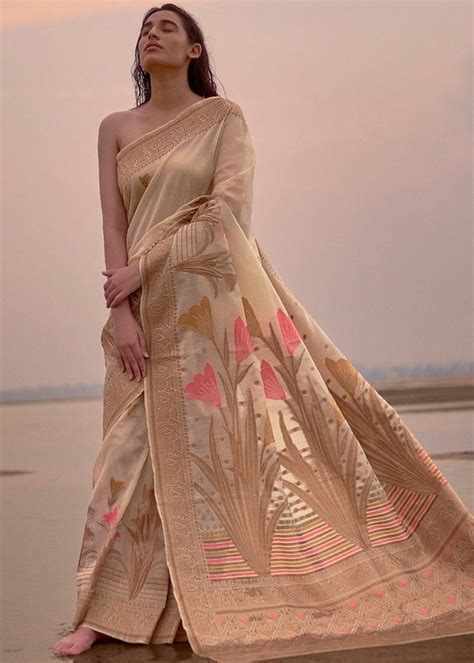 Beige Woven Linen Silk Saree with Floral Motif on Pallu and