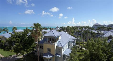 Is Turks And Caicos Expensive (Prices, Living & Saving Tips)