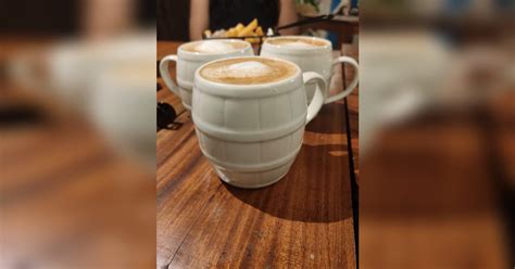 The Secret Door To A Cute Date, Drop By The Hobbit Cafe! | LBB