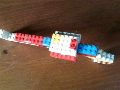 Mini LEGO Revolver Tutorial 的图像结果