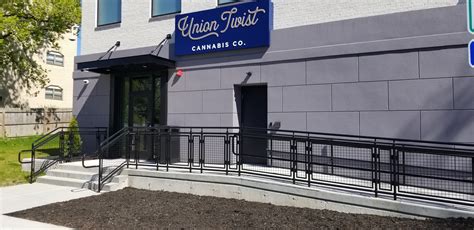 Union Twist | Dispensary Menu, Reviews & Photos