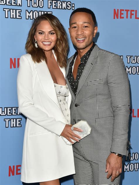 Photo : Chrissy Teigen et son mari John Legend - Première du film ...