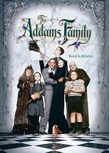 The Addams Family: Amazon.in: Anjelica Huston, Raul Julia, Christopher ...