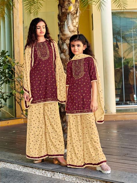 Art Riddhs Present Heer Zaara collection of kurti sharara and Dupatta