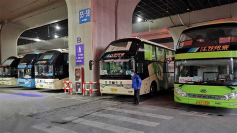 郑州道路客运加速转型，发力物流打造第二增长曲线丨拼经济·看交通_腾讯新闻