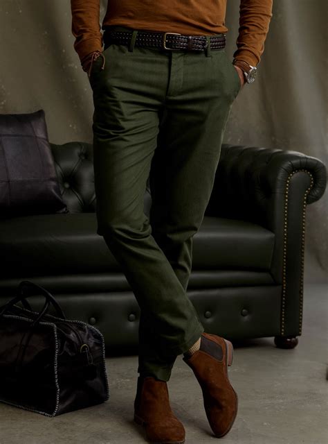 Andamen Ranthambore Olive Chino