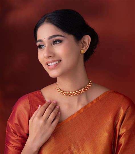 Buy Elegant Gold Bead Necklace – P. N. Gadgil & Sons Ltd