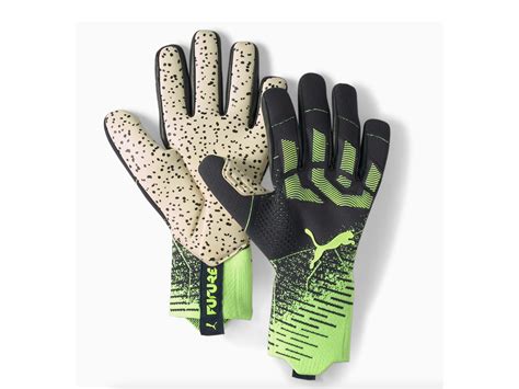 Best goalkeeper gloves 2022: Latex and mesh designs for great grip ...