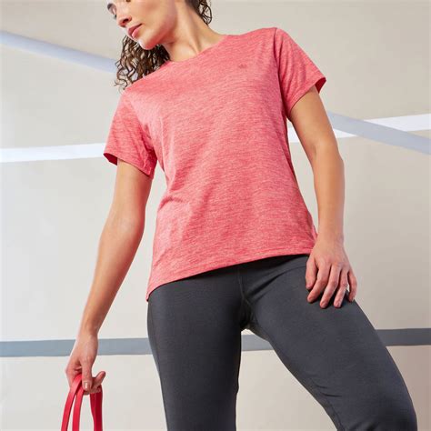 Buy Women's Train All Day Red Comfortech T-shirt Online in India | Cult ...