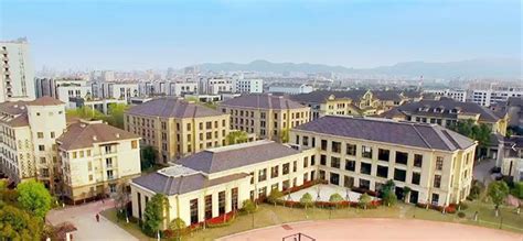 HIS杭州国际学校 建筑设计 / line+ | 特来设计